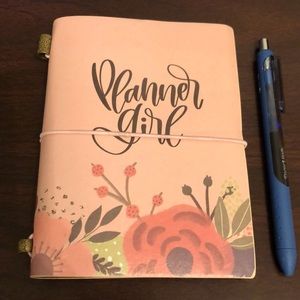 Mommy Lhey “Planner Girl” small planner